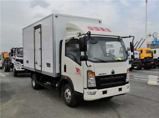 新款国6广东珠海重汽豪沃4.2米冷藏车首选车型