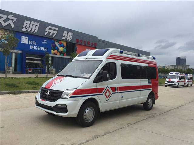 國6最新監護型救護車_上汽大通V80救護車廠家-最好-廠價直供