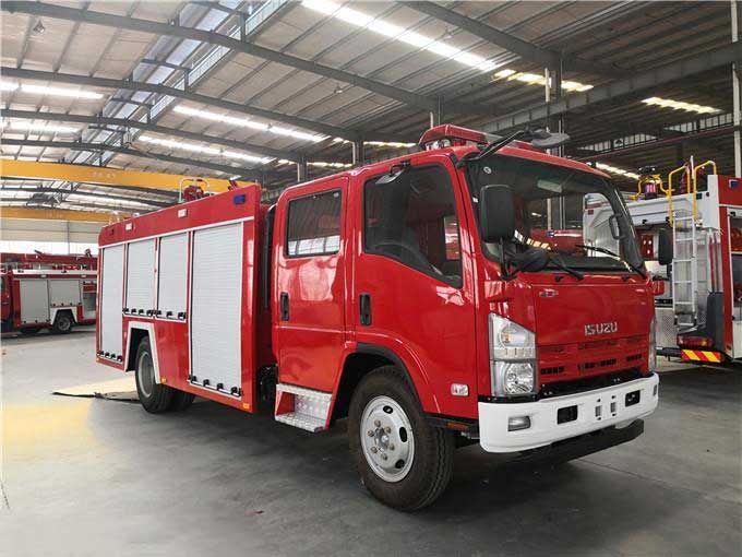 五十铃3.5吨水罐消防车改装厂多少钱一辆功能齐全