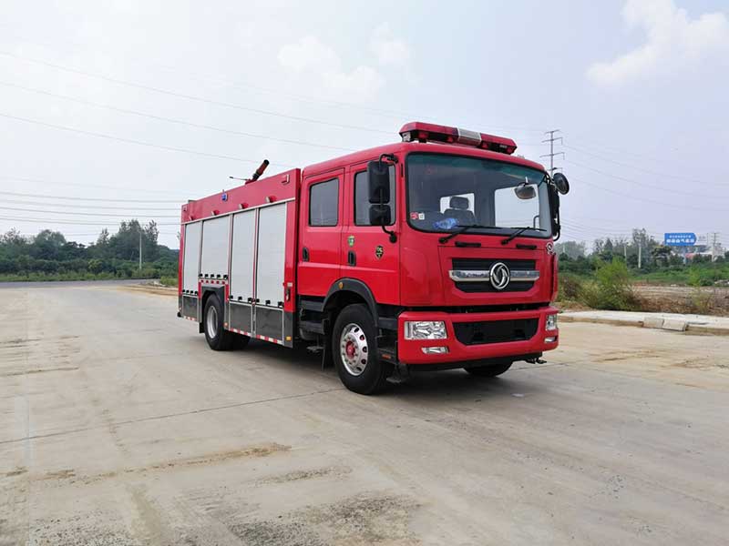 国6东风多利卡D9双排7吨泡沫消防车哪里卖 资质齐全 品质保证