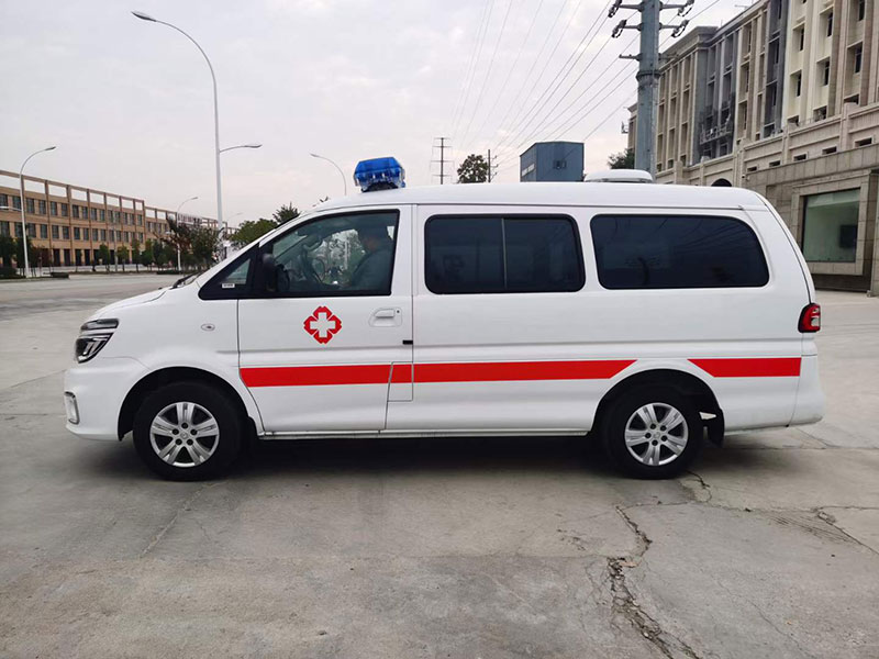 国六广东梅州新全顺V362救护车多少钱一辆