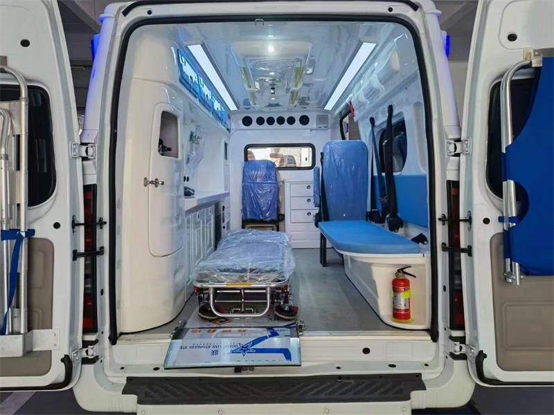 2022款藍牌福特新時代全順V348一體化模具負壓救護車配置-價格便宜