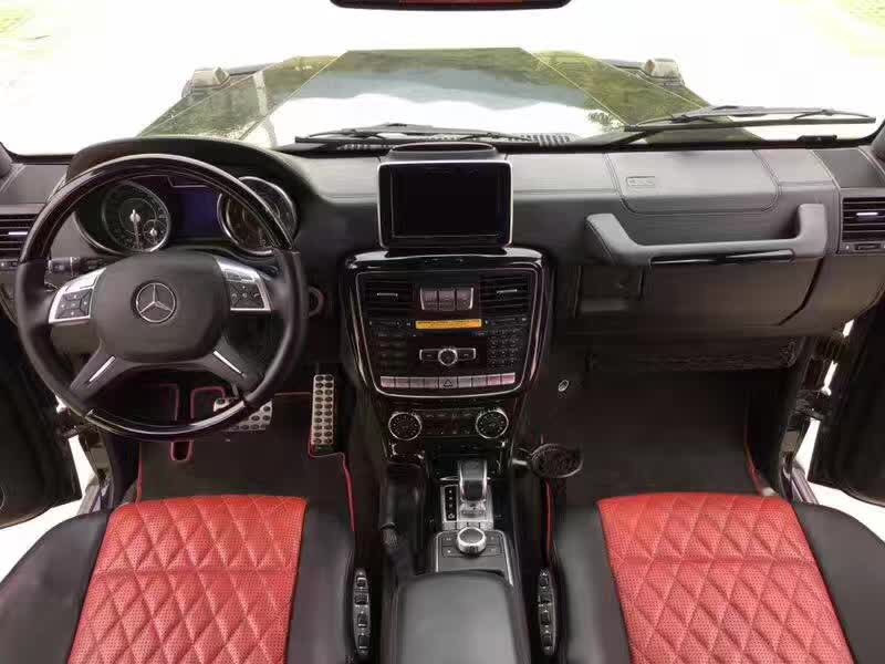 【青岛】15奔驰G63 AMG 黑色 黑红格子皮内饰 价格70.00万 二手车