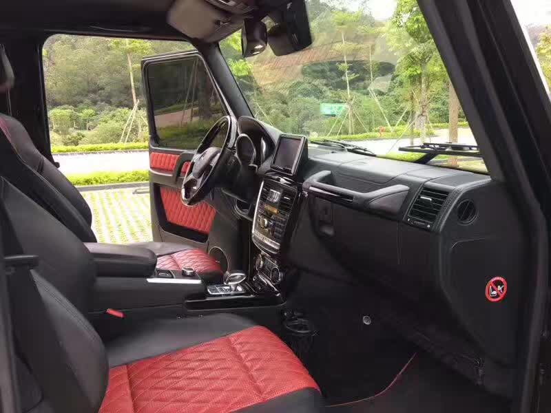 【青岛】15奔驰G63 AMG 黑色 黑红格子皮内饰 价格70.00万 二手车