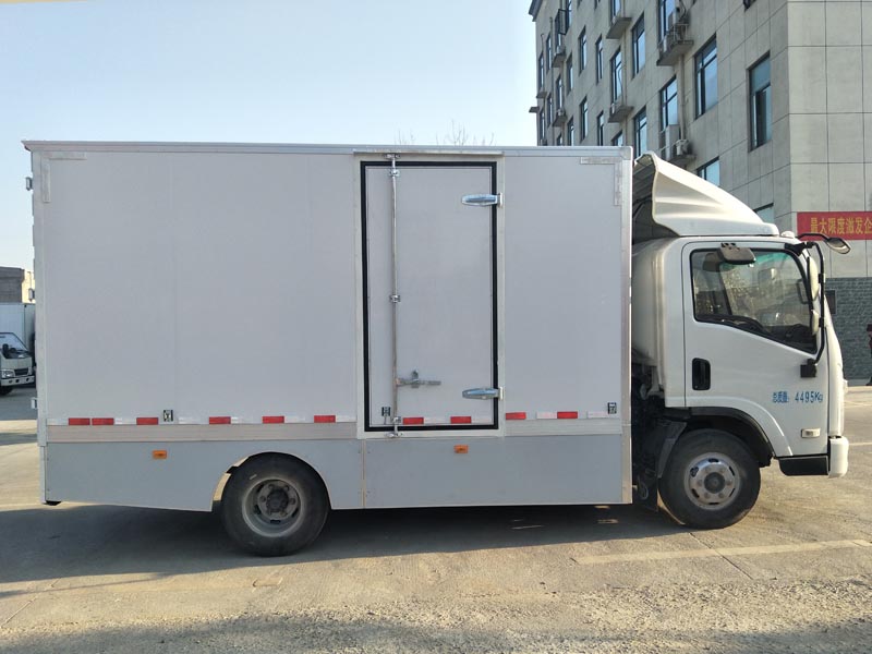 【随州】4.2米纯电动厢式货车 厢式电动货车 电动冷藏车 价格18.00万 二手车