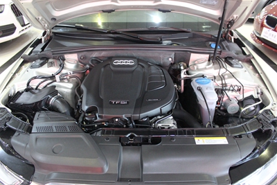【无锡】 奥迪A4L 2015款 35 TFSI 自动技术型 价格25.80万 二手车