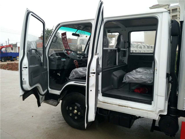 【随州】东风冷藏车现货供应厂家直销价格低 价格5.00万 二手车
