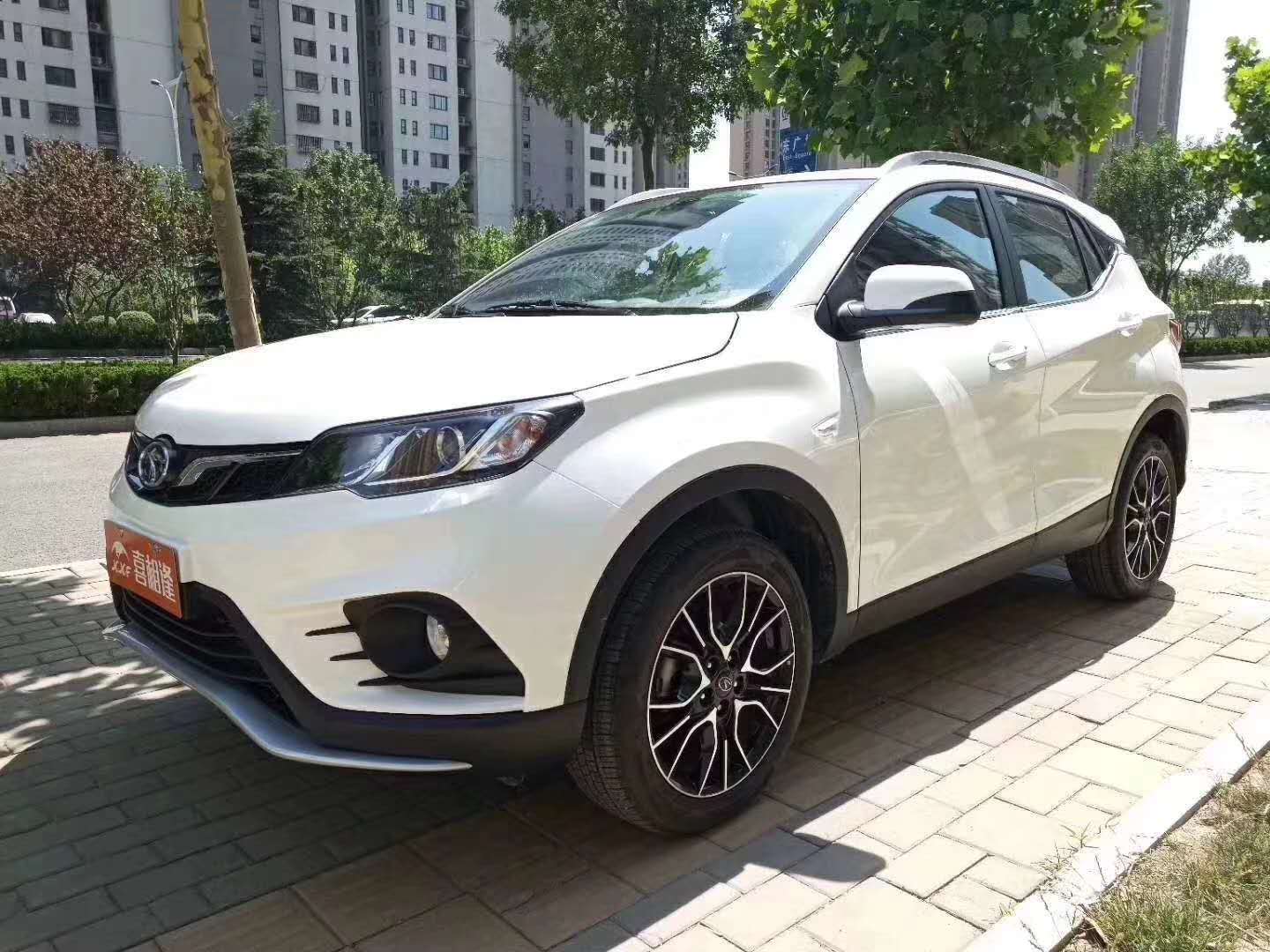 【南充】东南DX3  2018款  1.5T  CVT尊贵型、白 价格1.50万 二手车