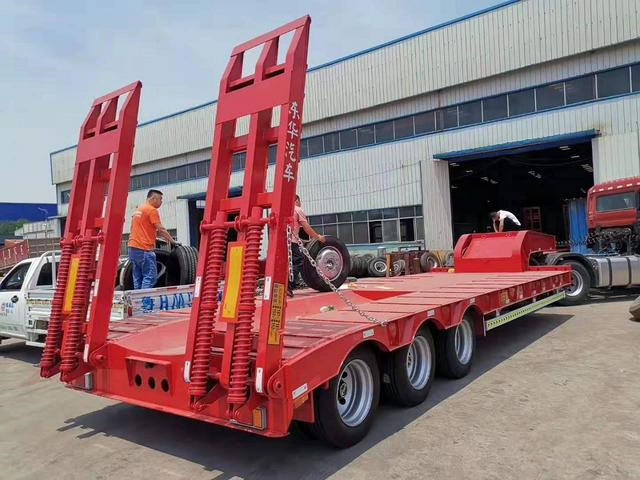 【牡丹江】黑龙江订做2/3桥挖掘机板工程机械运输车 价格6.00万 二手车
