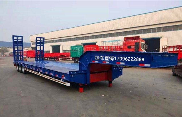 三亚专业订做13米挖掘机运输车 各种钩机板大件运输车