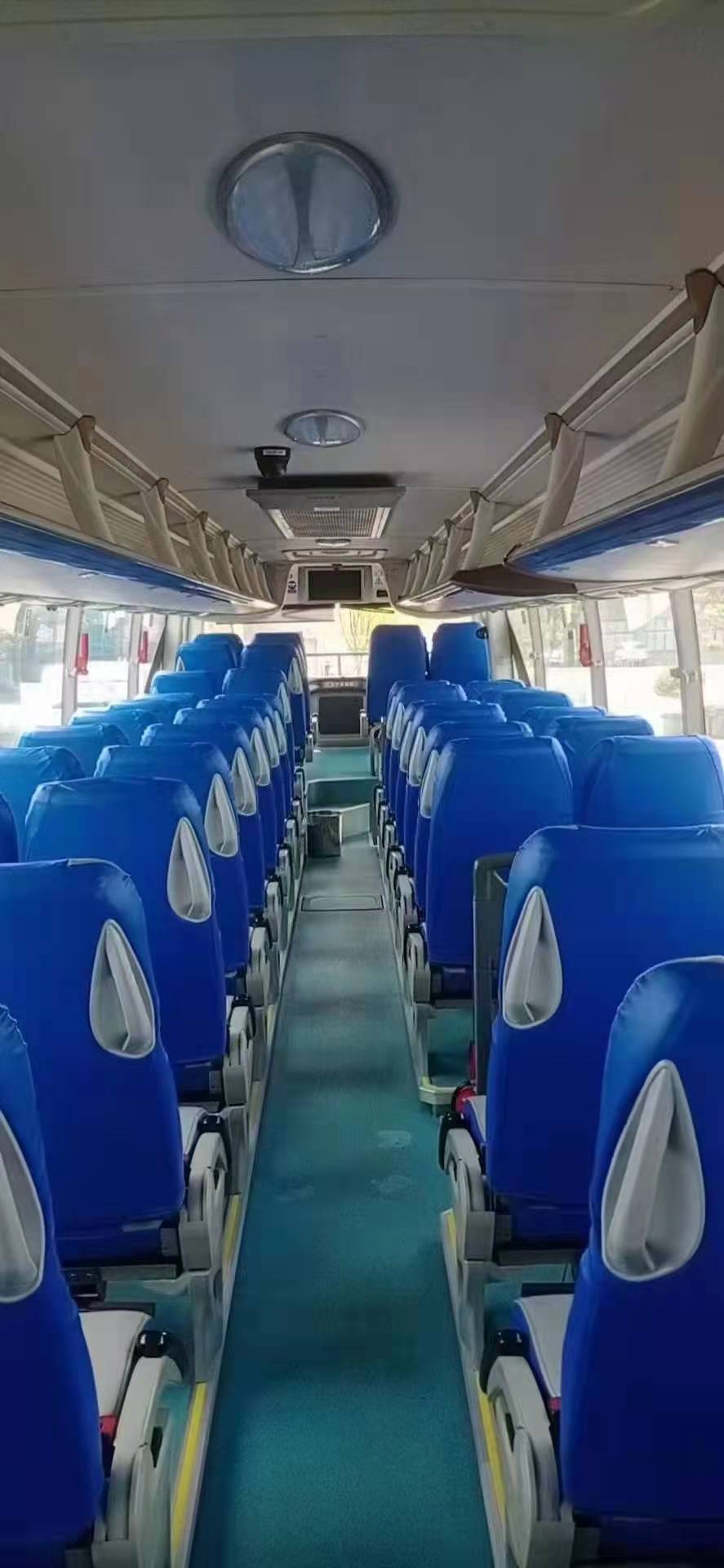 【济宁】2017年国五金龙6126客车 54座 公路客运  价格10.00万 二手车
