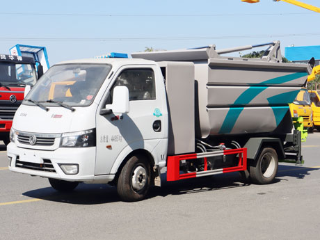 东风途逸3.5方纯电动自装卸式垃圾车