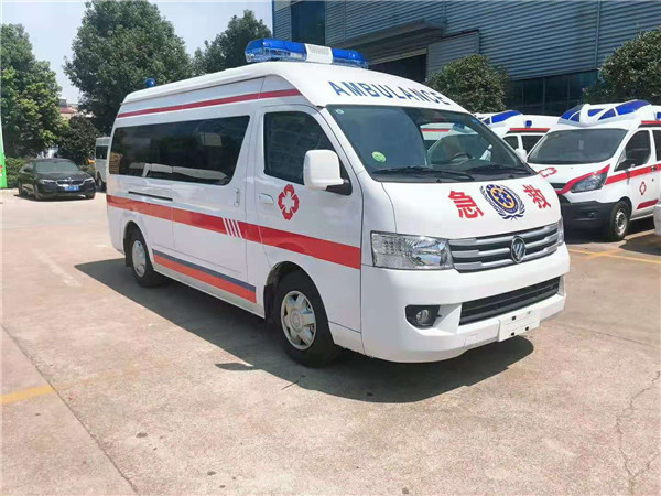 福田G9救护车短轴中顶乡镇120转运医疗救护车 程力定制包上户