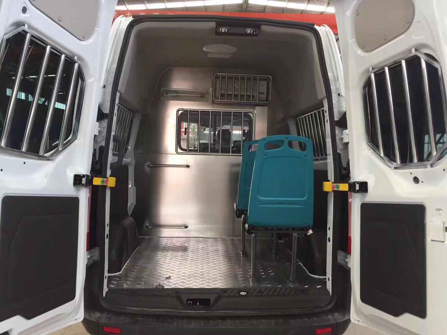 福特V362全顺民政救助车 伤残运送车