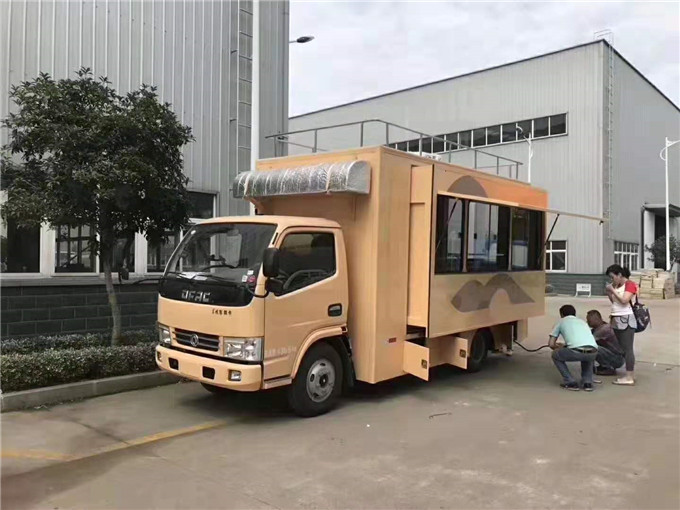 东风多利卡餐车可做农村车载厨具红白喜事餐饮车