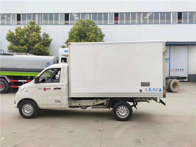 国六福田祥菱V冷藏车-2.6米冷藏车