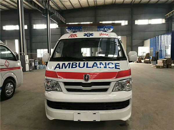 2.0排量金杯新海狮救护车 国六4米8急救车