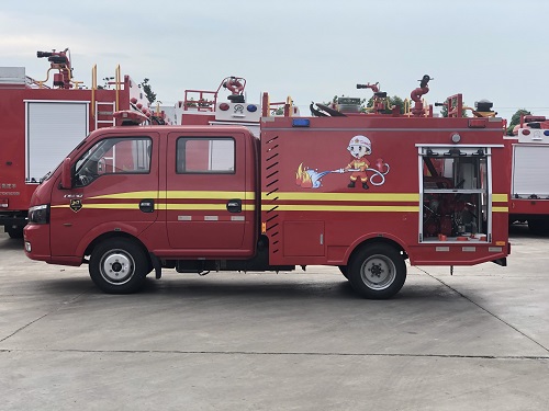 微型1吨水罐消防车|小型1吨消防车|东风小型消防车