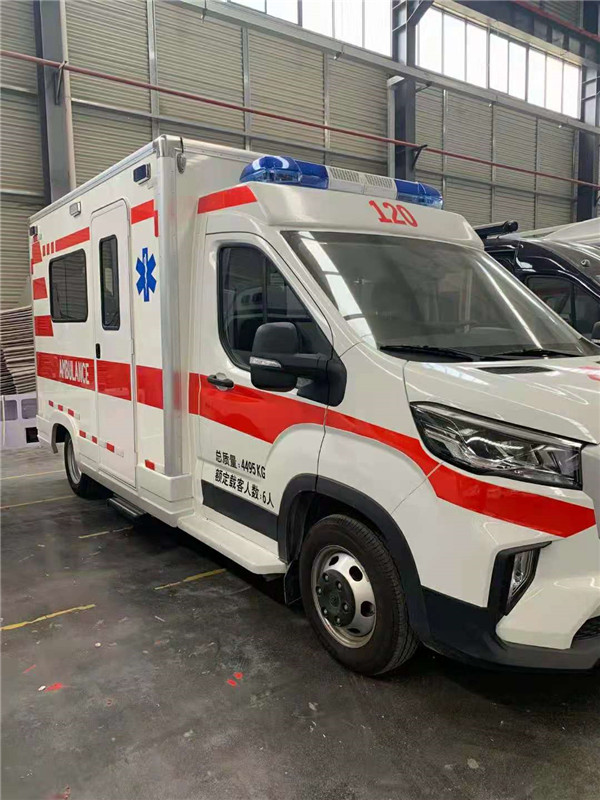 国六大通V80负压救护车 120医疗救护车 方舱医疗车 疫苗接种车