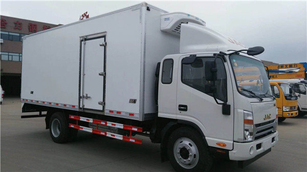 国六小型冷藏车 大运冷藏车 大运3.75米冷藏车 冷藏保鲜车