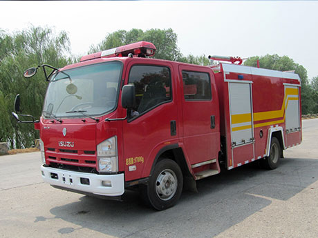 國六700P五十鈴3.55噸泡沫消防車