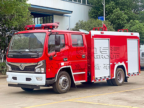 东风多利卡(国六)4吨水罐消防车